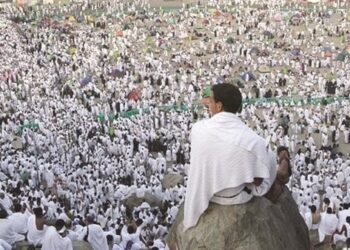 شرح حديث: ما معنى “ينزل الله الى السماء” في يوم عرفة؟